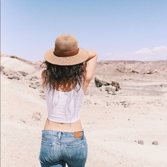 Hi, I’m Haley! 🌙 - Picture 2 of 6